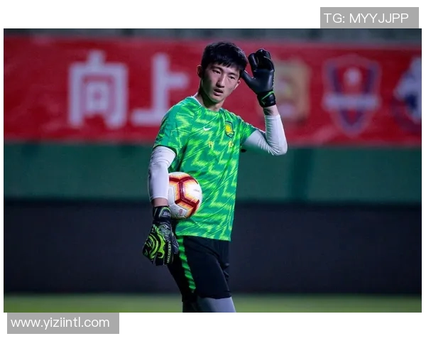 最没钱的足球明星背后的故事与奋斗历程揭秘 最没钱的足球明星背后的故事与奋斗历程揭秘