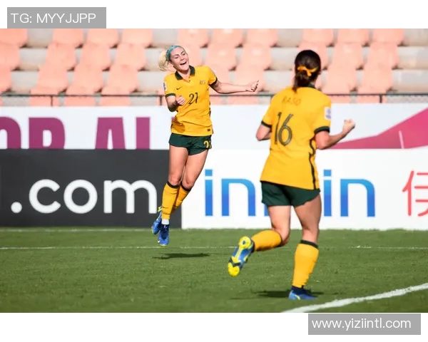 德国街头足球明星的女友生活揭秘与甜蜜瞬间分享