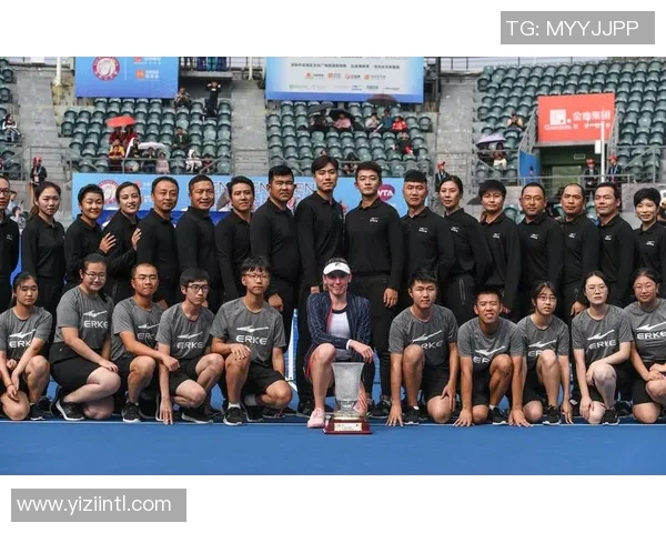 深圳网球队的默契配合与战术分析探讨 深圳网球队的默契配合与战术分析探讨